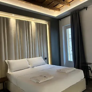 davinci-apartament-near-duomo.it-lombardy.com/