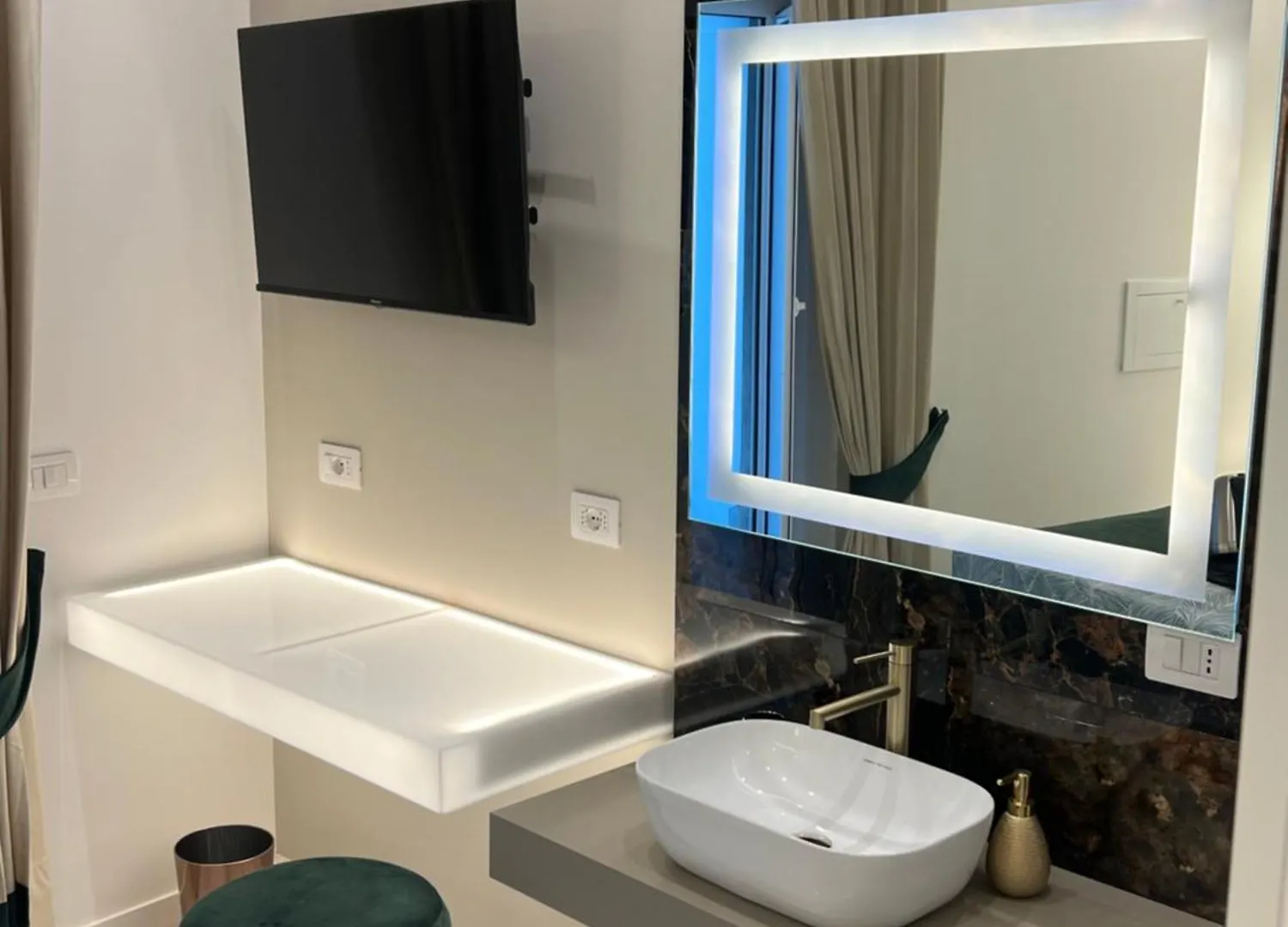 Bed and Breakfast La Lepre Artemide Napoli Bed & Breakfast